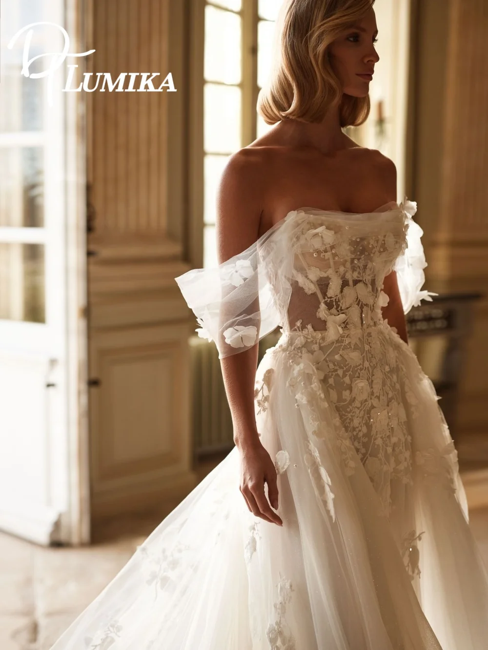 

Enchanting Sleeveless Bridal Gown Glittering Applique A Line Wedding Dress Formal Lace Bride Dress Customized Vestidos De Novia