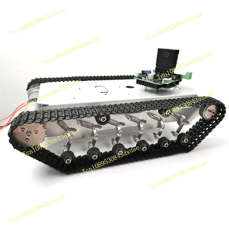 

Arduino Remote-controlled Tank-type Tracked Robot Smart Car, Programmable Tracked Chassis Metal DIY Parts.