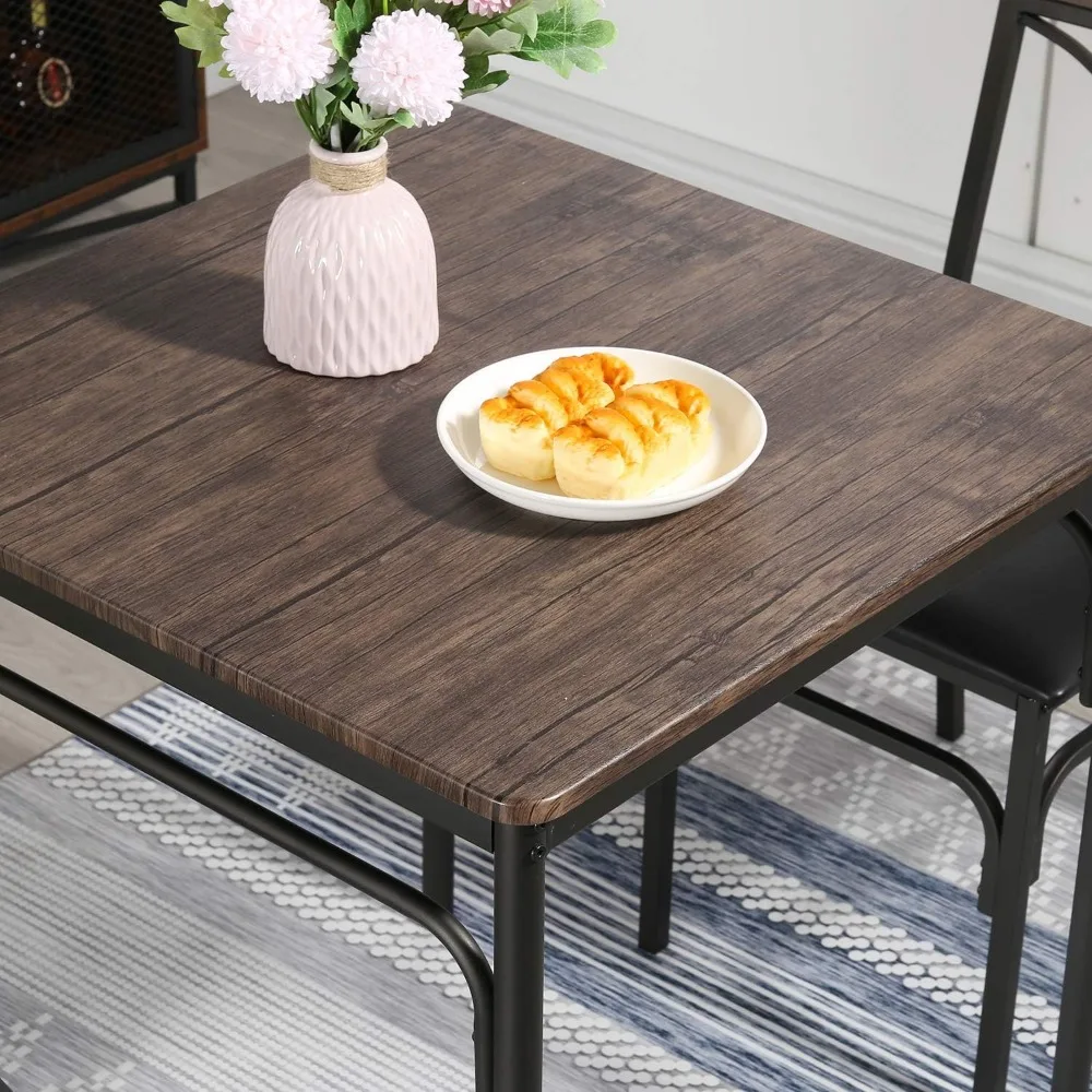 طقم طاولة مطبخ وطاولة طعام بإطار معدني مدمج مع كرسيين للمساحات الصغيرة والشقق