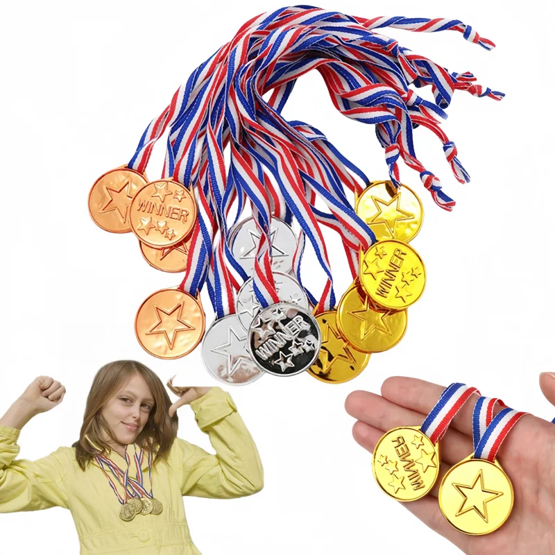 20PC Gold Medal Silver Medal Winner Medal Kids Games Sports Medals Kids Toys Birthday Party Favors Pinata Stuff Carnival Gift