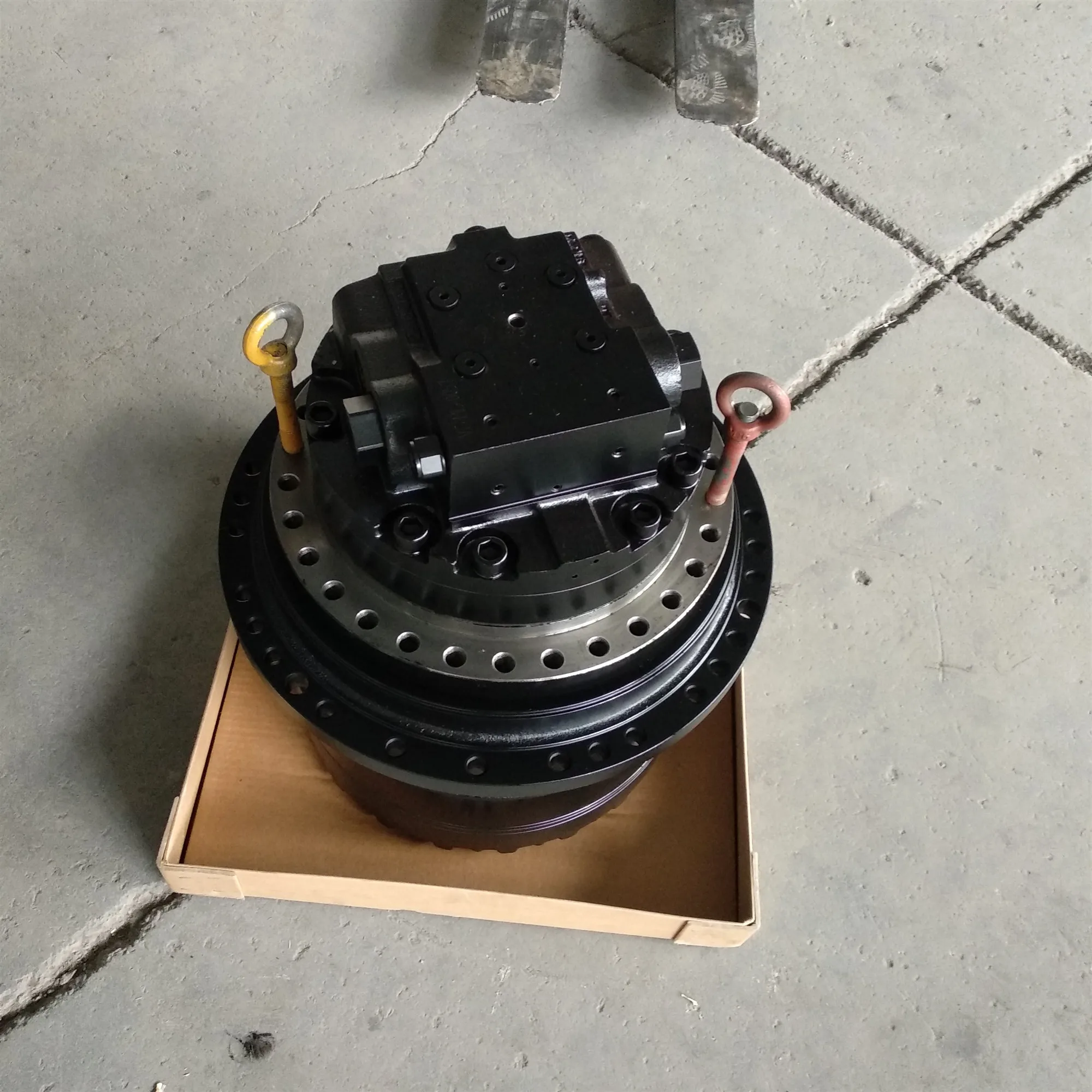 굴삭기 TM40 여행 모터 TM40 최종 드라이브 Assy