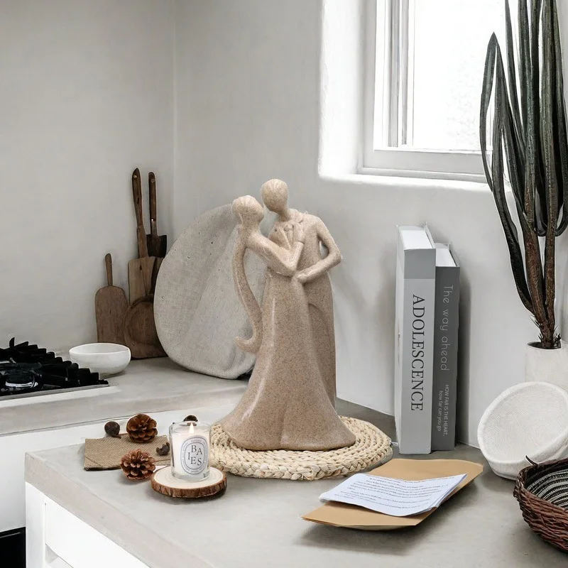 

Легкая роскошная пара статуя орнамент креативный теплый ремесленный подарок из смолы на день Святого Валентина