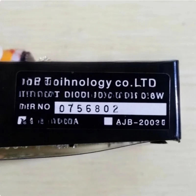 Micro 4-inch CRT black-and-white display supports video input V4W 4 12-inch electron tube