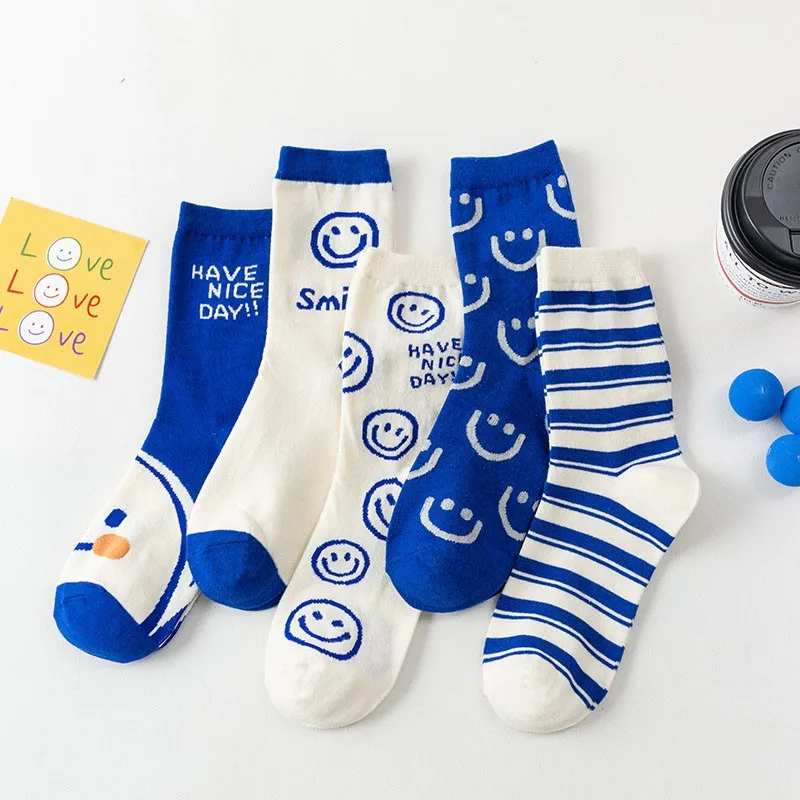 

Women New Crew Socks Japanese Cartoon Smiling Face Printing Advanced Fashion Klein Blue Academy Style Ladies Cotton Socks K117