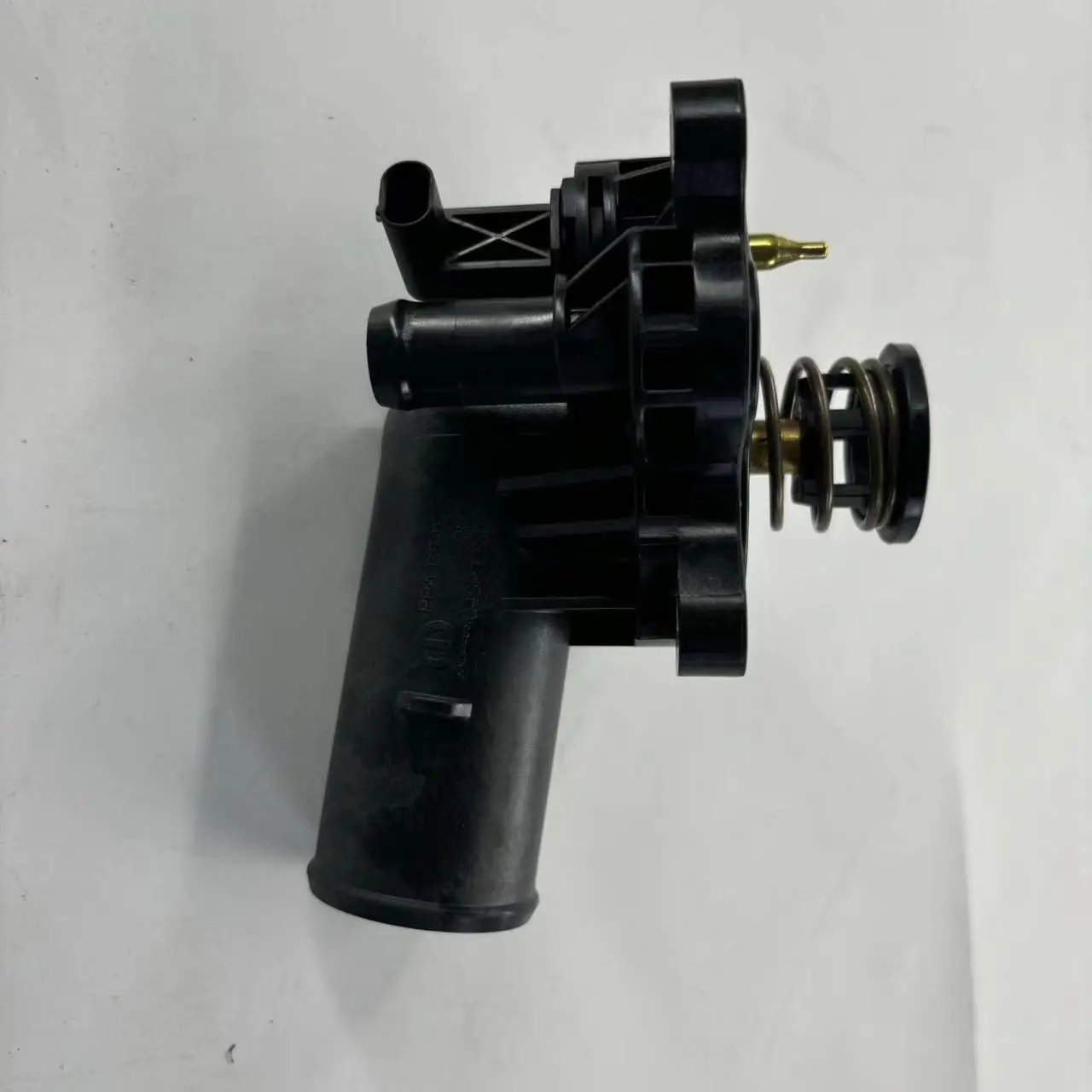 

Original Cars Thermostat 4893926AH 4893926AC 4893926AG 4893926AD 4893926AF for Mopar Grand Cherokee Gladiator JT