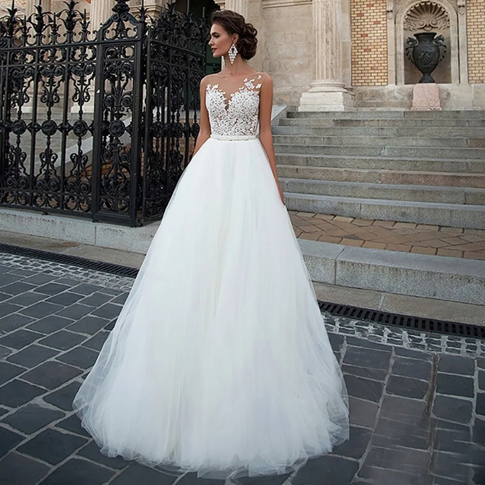 

Boho Wedding Dresses Lace Appliques Illusion Neck Tulle A-Line Sleeveless Bridal Gown Elegant Long Brides Dress Customized