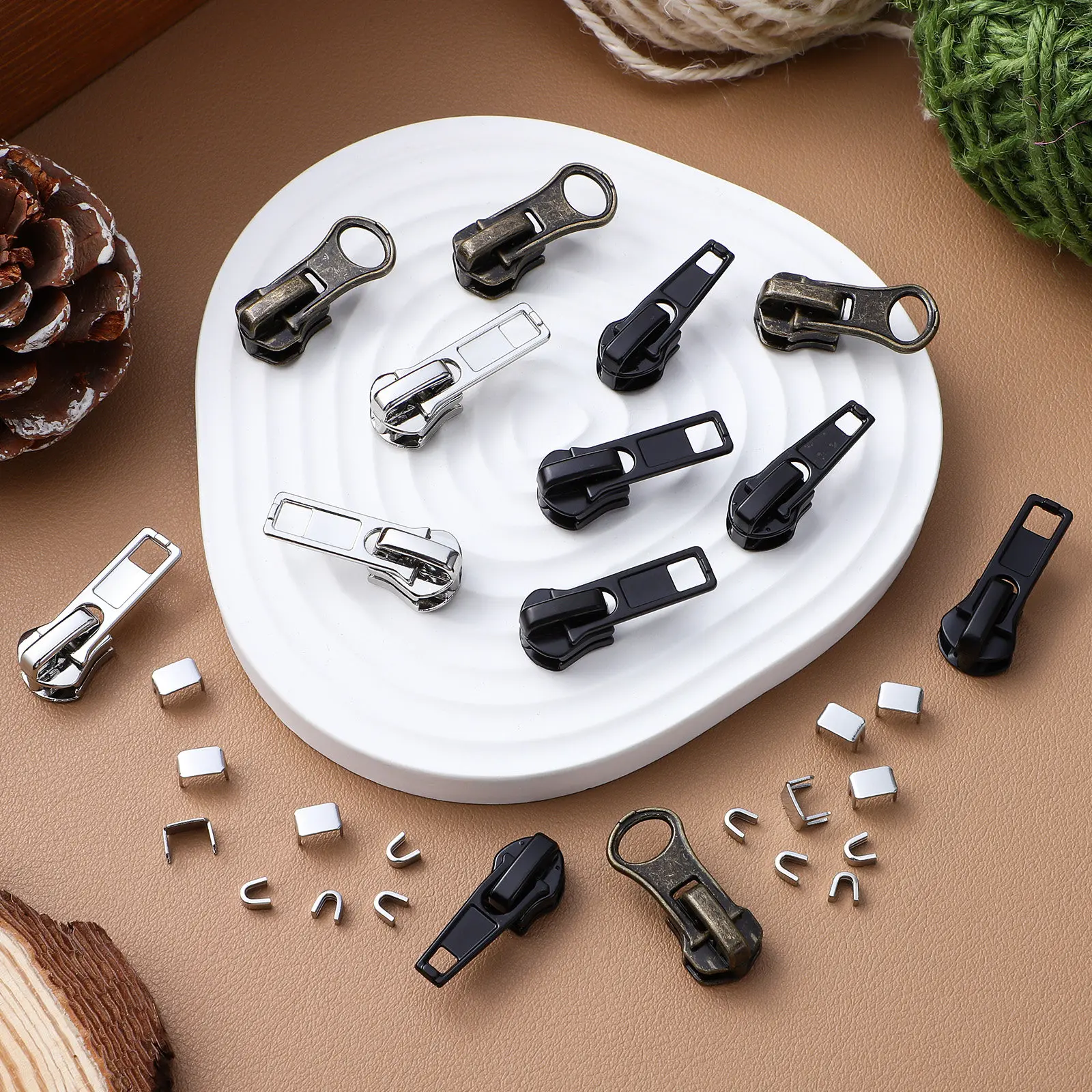 

1Set Resin Zipper Heads Heavy Duty Metal Zipper Pull Replacement for Jackets Coats Purses Backpacks Zip Slider Stopper Repair