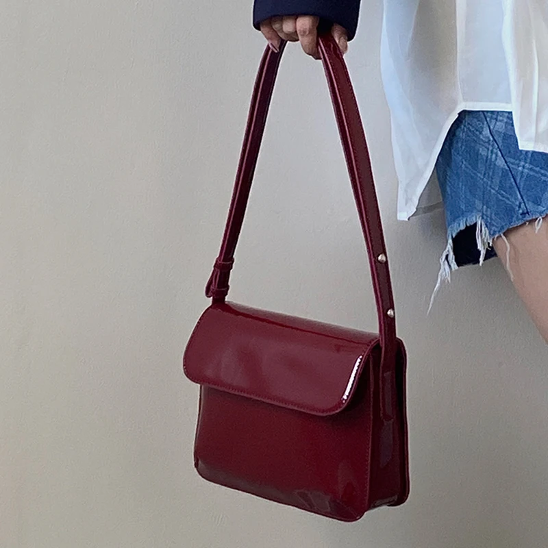 Retro Patent Leather Shoulder Bags For Women Luxury Designer Crossbody Bag Small Square Bag Fashion Lady Underarm Handbag Purse