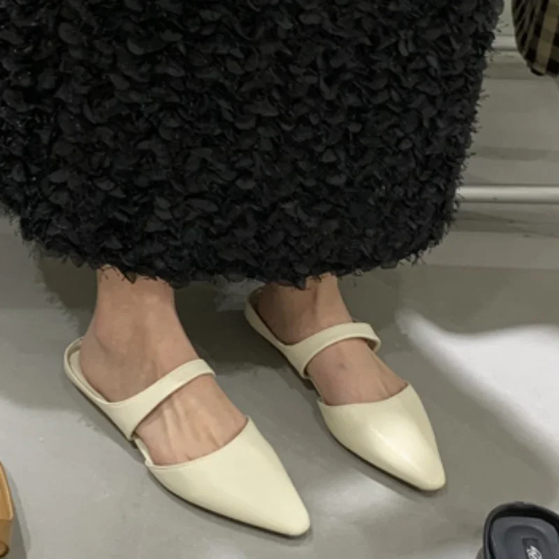 Buty damskie 2023 modne muły klapki damskie solidne eleganckie zwykłe kapcie damskie ze szpiczastym noskiem solidne buty slajdy damskie