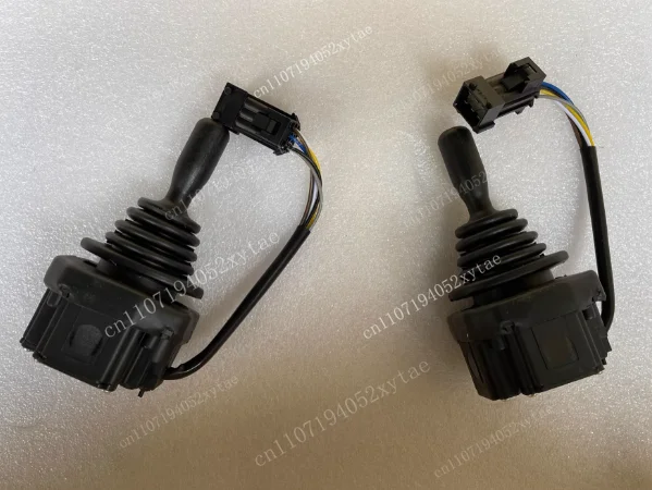 Brand new operating handle 7919040041/7919040042, 7919040093/7919040095 suitable for linde electric forklift accessories