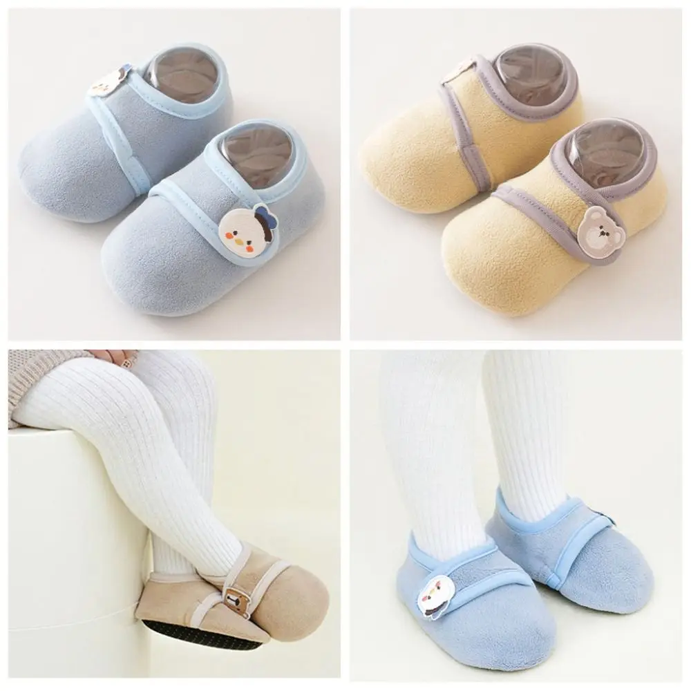 

Пара милых теплых носков для малышей, противоскользящая мягкая напольная обувь, утепленные детские носки с героями мультфильмов, обувь для холодного сезона