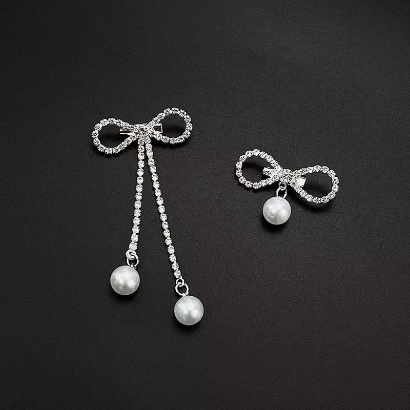 Romantic Sweet Rhinestone Bowknot Brooch Pearl Tassel Buckle Pin Cardigan Coat Sweater Brooches Wedding Accessories Fashion