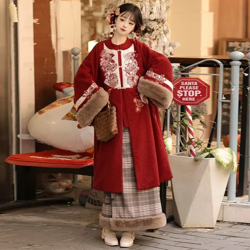 سترة صوف صينية أصلية جديدة للسيدات من Hanfu لعام 2026 طقم تنورة منقوشة من الصوف السميك للخريف والشتاء ملابس صينية تقليدية