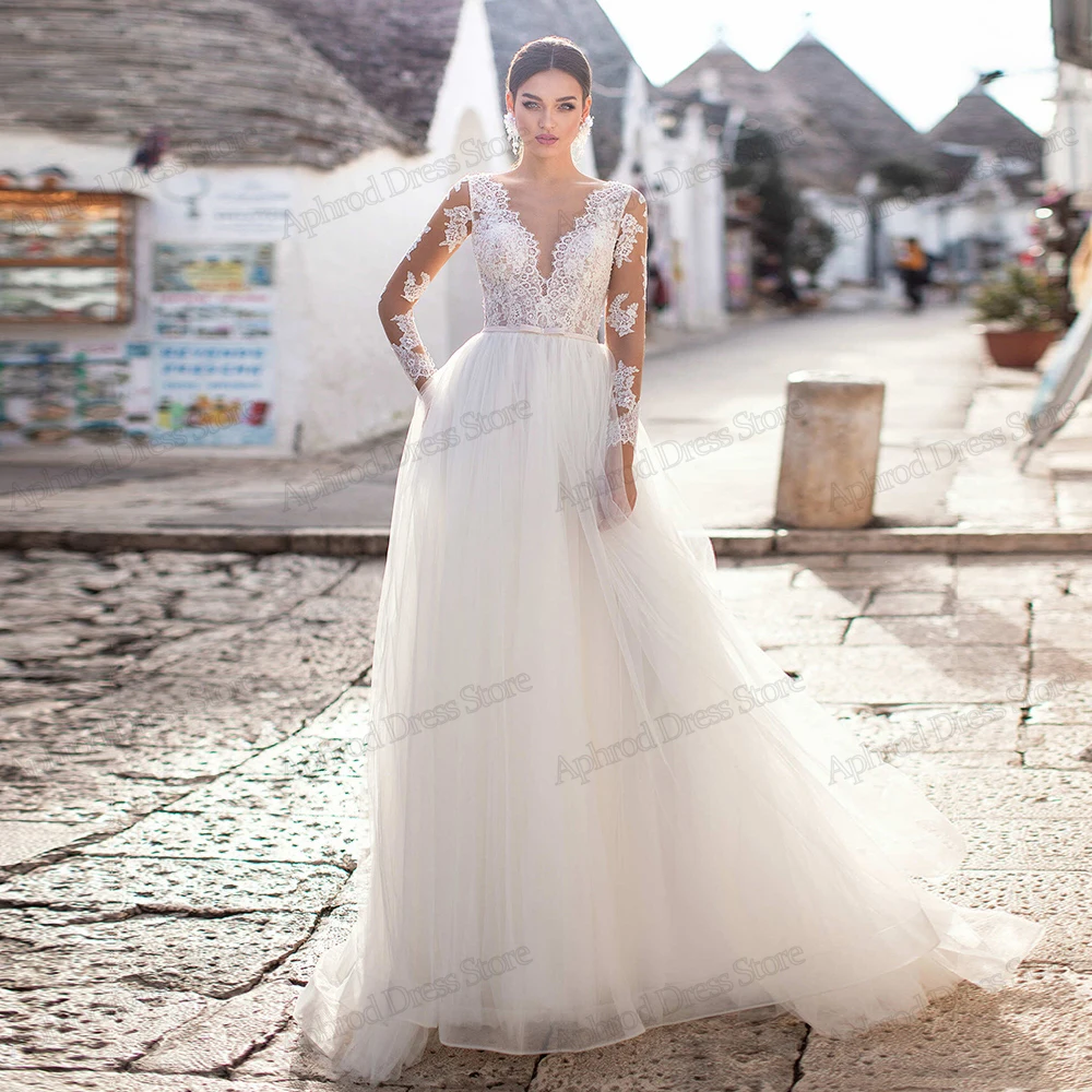

Vintage Wedding Dresses Illusion Bridal Gowns Lace Appliques Full Sleeves Robes For Formal Party A-Line V-Neck Vestidos De Novia