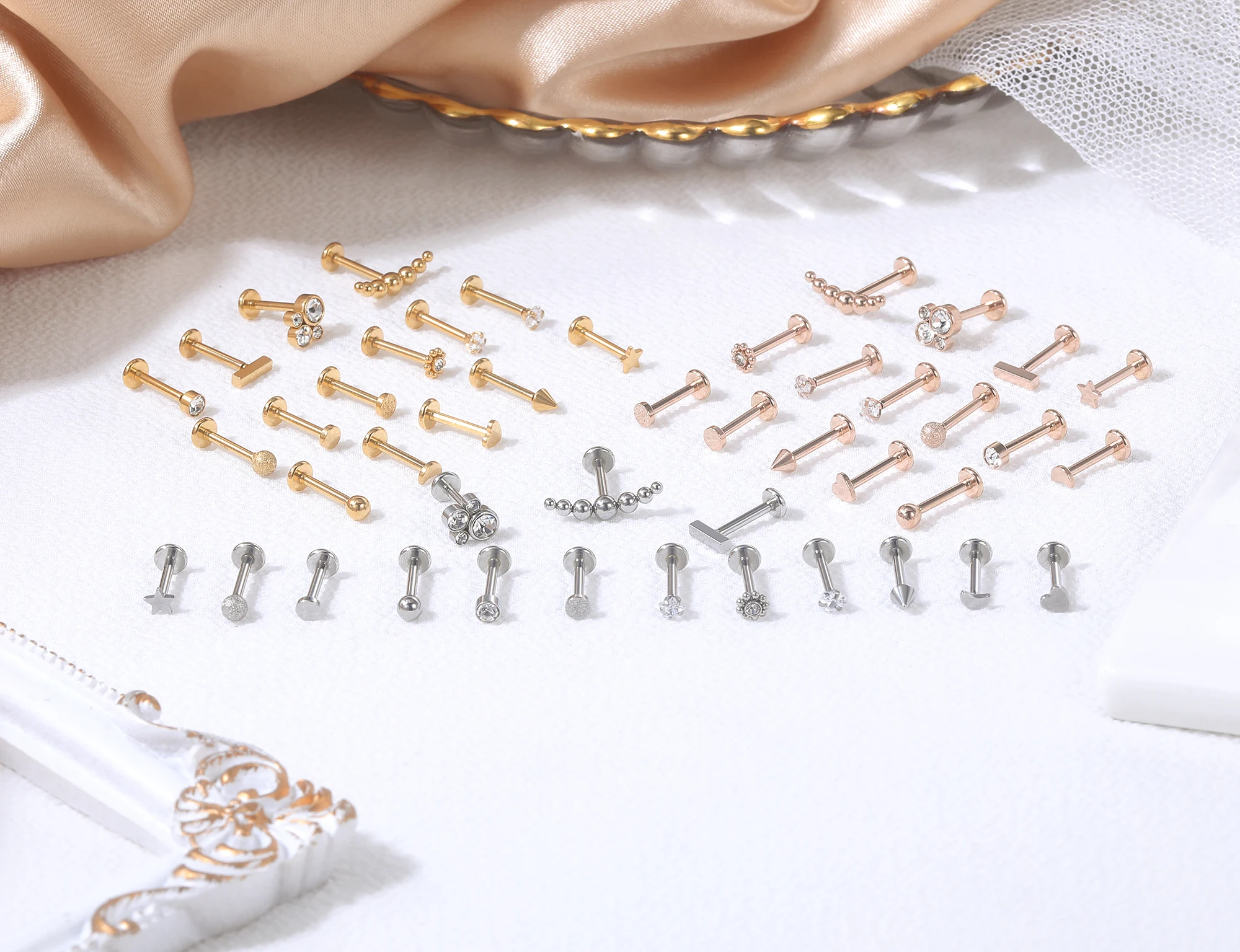 ZS 1PC 16G Rose Gold Plated Helix Piercing Earring Zircon Lip Stud Star Moon Labret Piercing Jewelry Crystal Lip Body Jewelry
