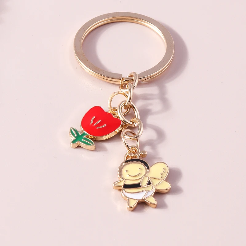 

Cartoon Animal Bee Keychains Enamel Flower Pendants Keyrings for Women Men Car Key Handbag Hanging Key Chains DIY Accessories