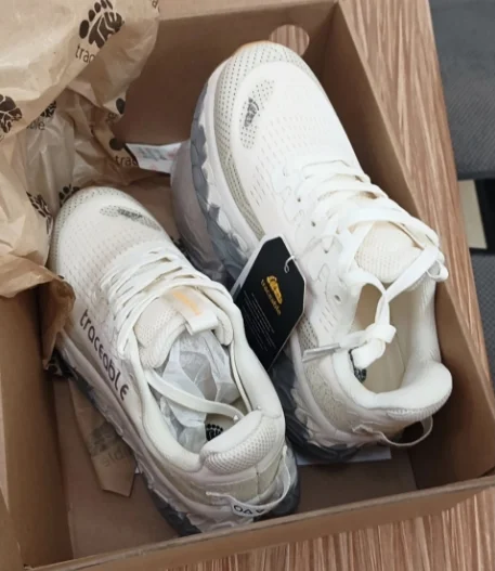 

2025 Новые бестселлеры унисекс марафонские кроссовки повседневного дизайна спортивные кроссовки высокого качества