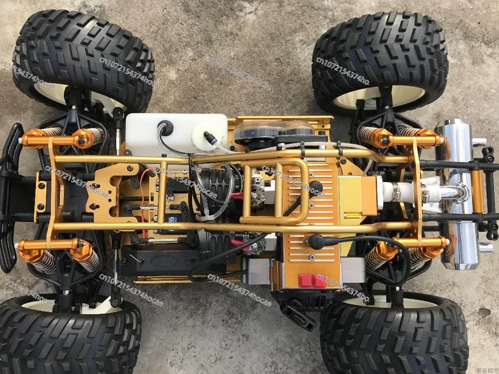 Four-wheel drive remote control car with reverse gear, accessories and parts, two-cylinder model car, big foot off-road vehicle
