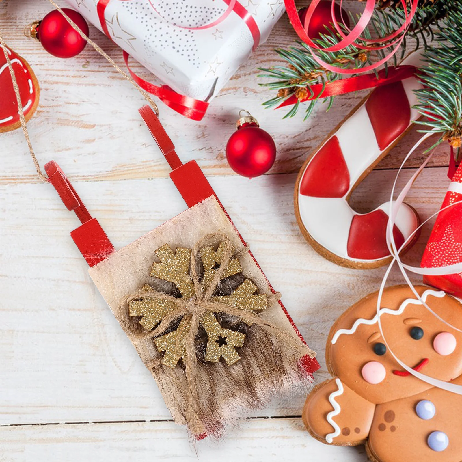 

3Pcs Santa Sleigh Indoor Decoration Wooden Sleigh Pendant Charms Creative Modeling for Christmas Tree Wall Door