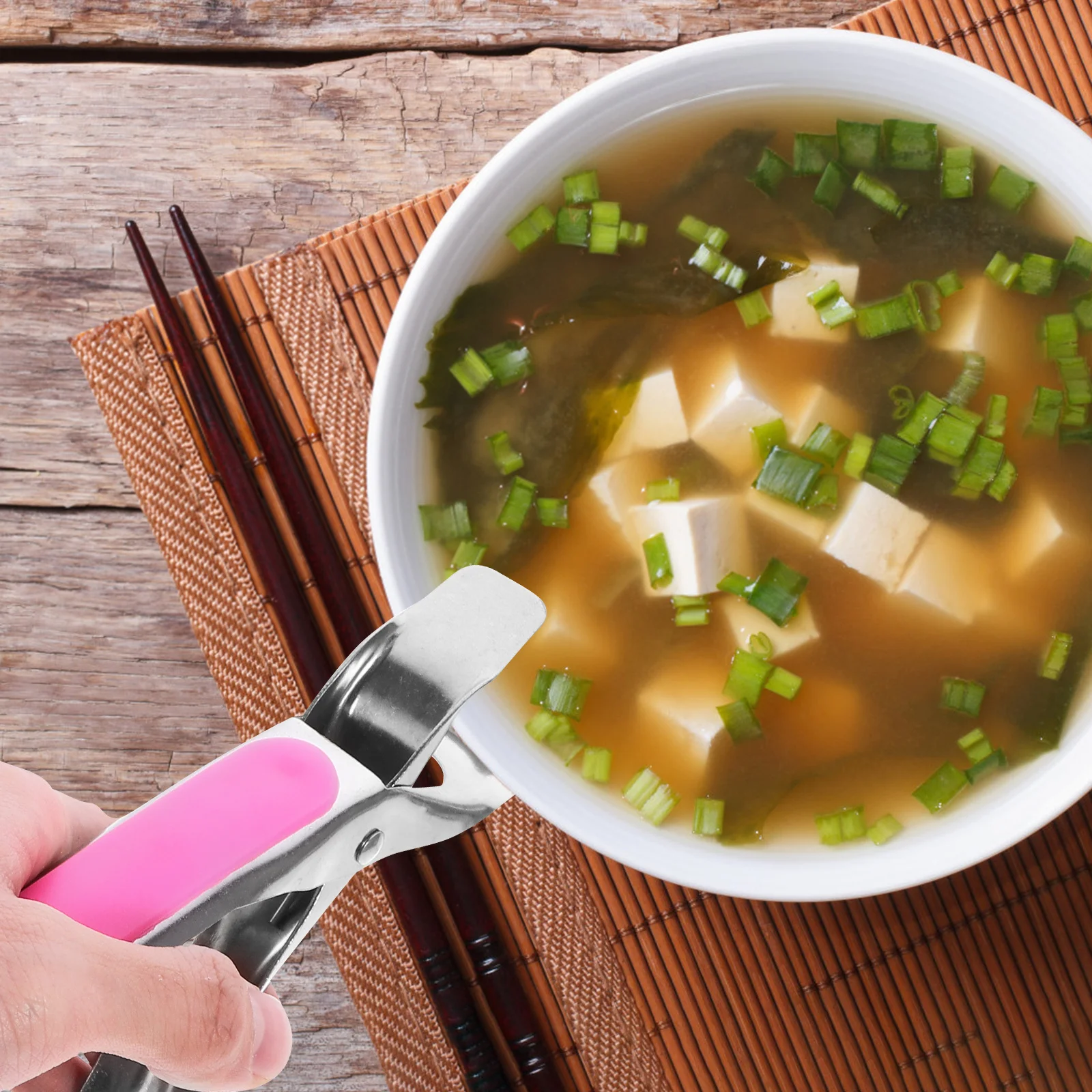 

2Pcs Non-Slip Plate Clip Stainless Steel Clip for Any Size Dishes Heat-Resistant Bowl Retriever in Kitchen Easy Use