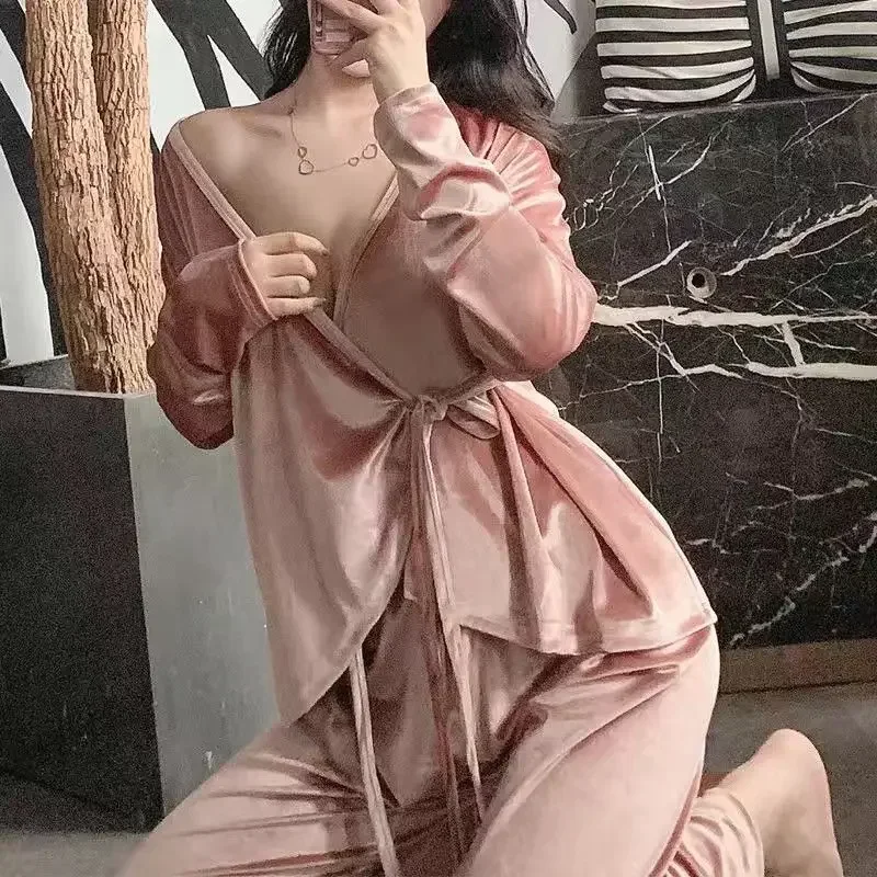 New Style Canary Velvet Sex Appeal Caution Machine Long Sleeve Loungewear Two-piece Pajamas Woman Spring and Autumn and Winter