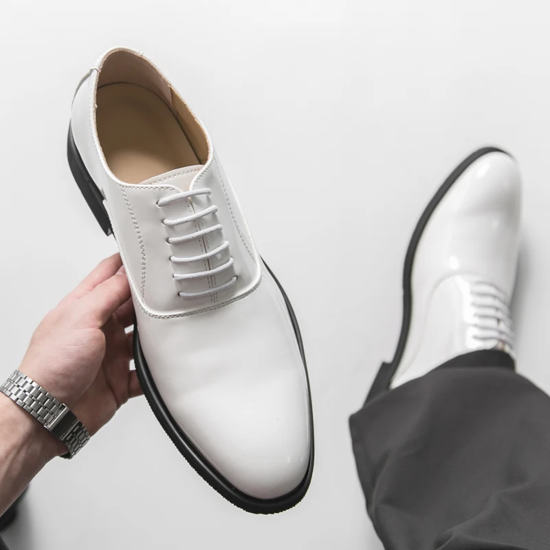 Luxury PU Leather Business Flats Elegantes Oxford Shoes Breathable Man Office Wedding Shoes Comfy Male Casual Footwear Sneakers