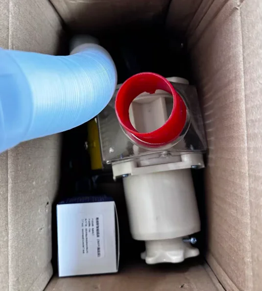 Suitable for automatic feeder to feed chickens and poultry regularly