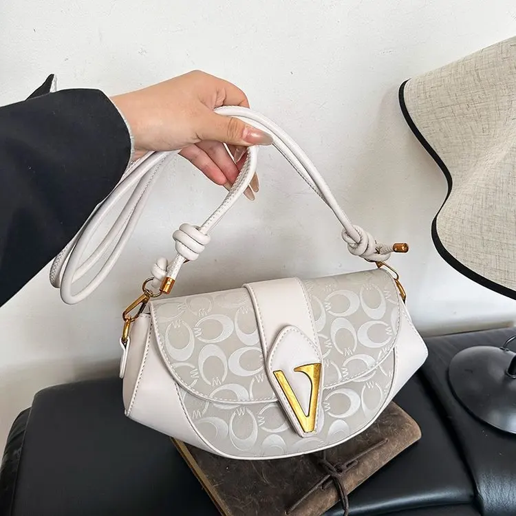 

Женская сумка-кроссбоди для ежедневных поездок, в форме седла, стеганая, с буквенным принтом, разноцветная