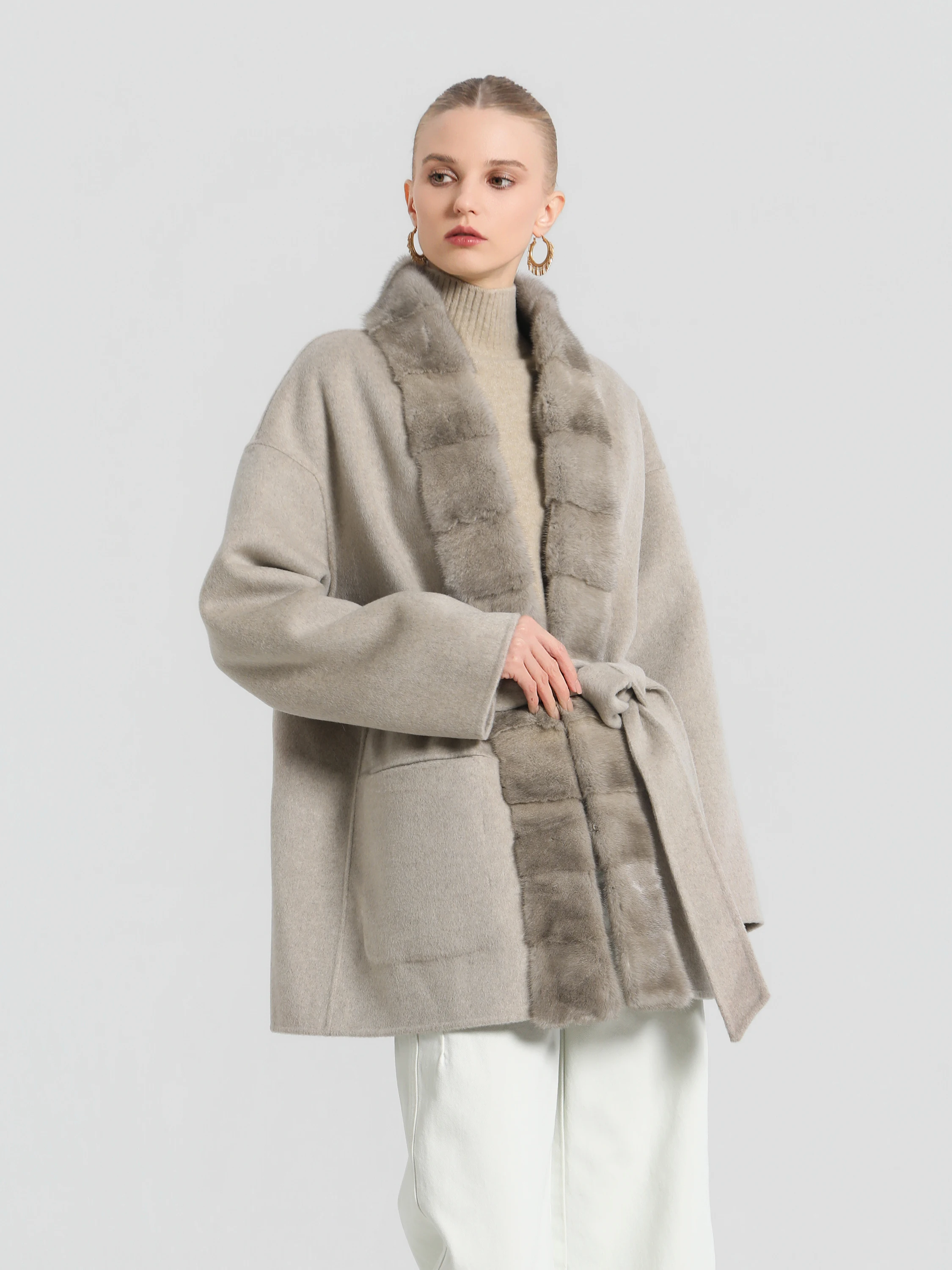 

Bello M225302 Women's Fur Coat eepskin Splicing Mink Waist Cinching Slimming Color Simple Large Aosphere Outerwear
