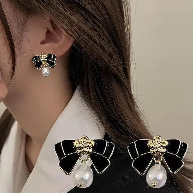 Trendy Black White Enamel Oil Bow Knot Drop Earrings For Women Elegant Imiation Pearl Dangle Earrings Wedding Party Jewelry Gift