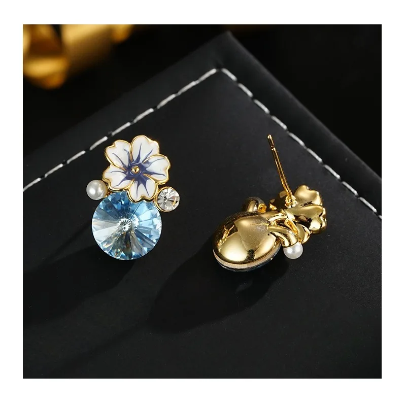 

French Camellia Drop Glaze Earrings Needle High Sense Simple Fashion Stud Earrings Retro Versatile Earrings
