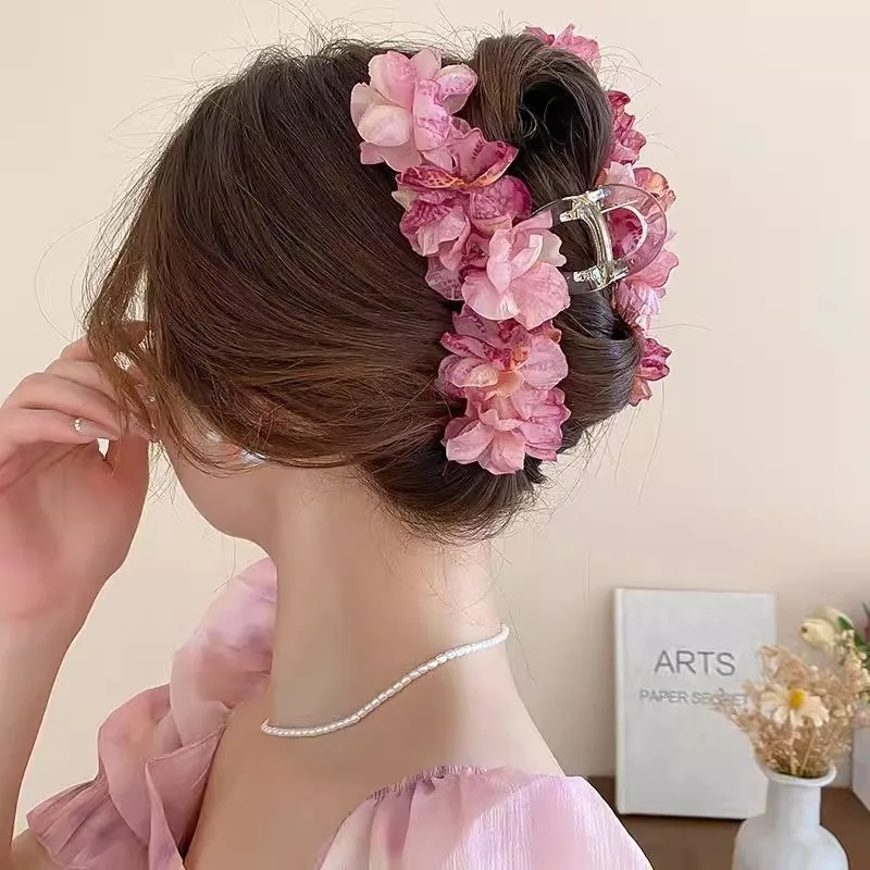

Pink Romantic Floral Hair Clip Trendy Hair Accessory for Women New Chinese-Style Elegant Hairpin with Floral Clip