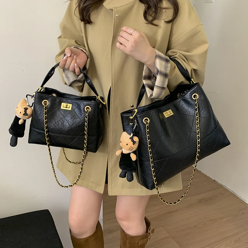 กระเป๋าสะพายข้างหนังแท้คุณภาพสูงสำหรับผู้หญิง - สะพายไหล่ ดีไซน์คลาสสิกหรูหราจากดีไซเนอร์