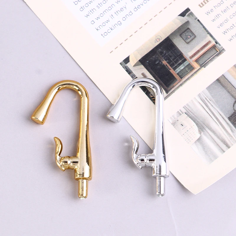 NEW 2Pcs/set Dollhouse Miniature Bathroom Kitchen Faucet Tap Simulation Toys