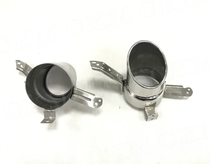 

Stainless Steel Material Rear Bumper Diffuser Exhaust Tips O-O For Alfa Romeo Giulia Standard 2016-2018