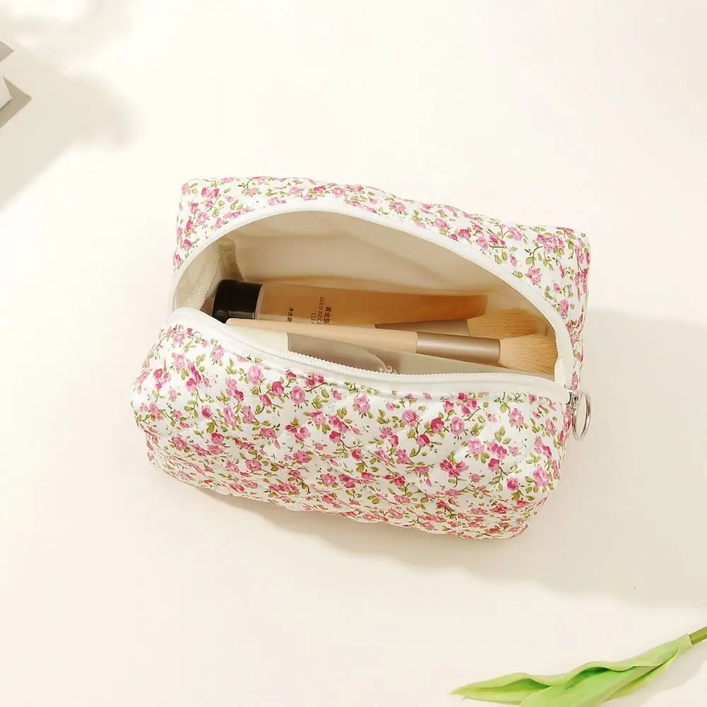 Cotton Floral Puffy Quilted Makeup Bag Flower Printed Cosmetic Pouch Large Travel Cosmetic Bag Storage Organizer