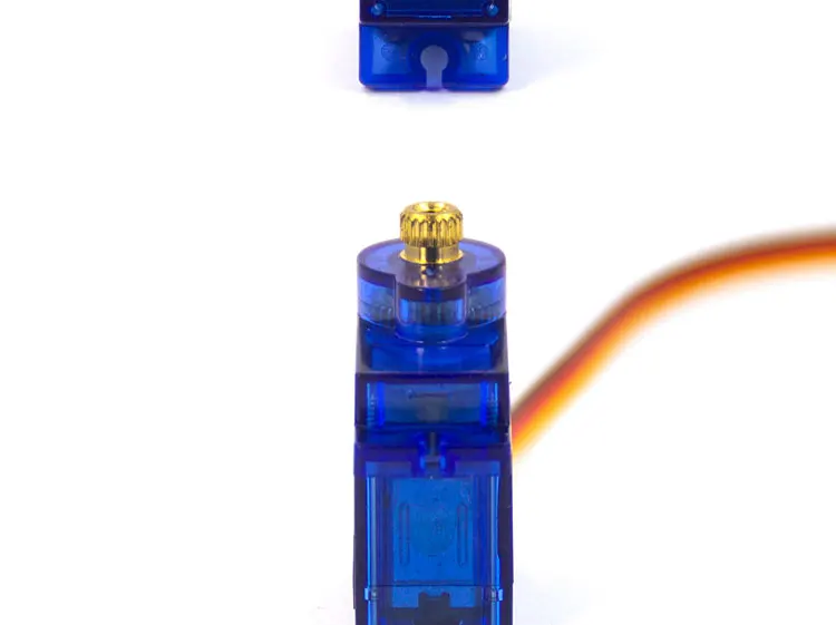 10PCS FS90MG 6V 1.8kg PWM Metal Gear Digital Gear Servo For Smart Robot Car Toy Stem Education Robot Kits Micro:bits Primary Sch