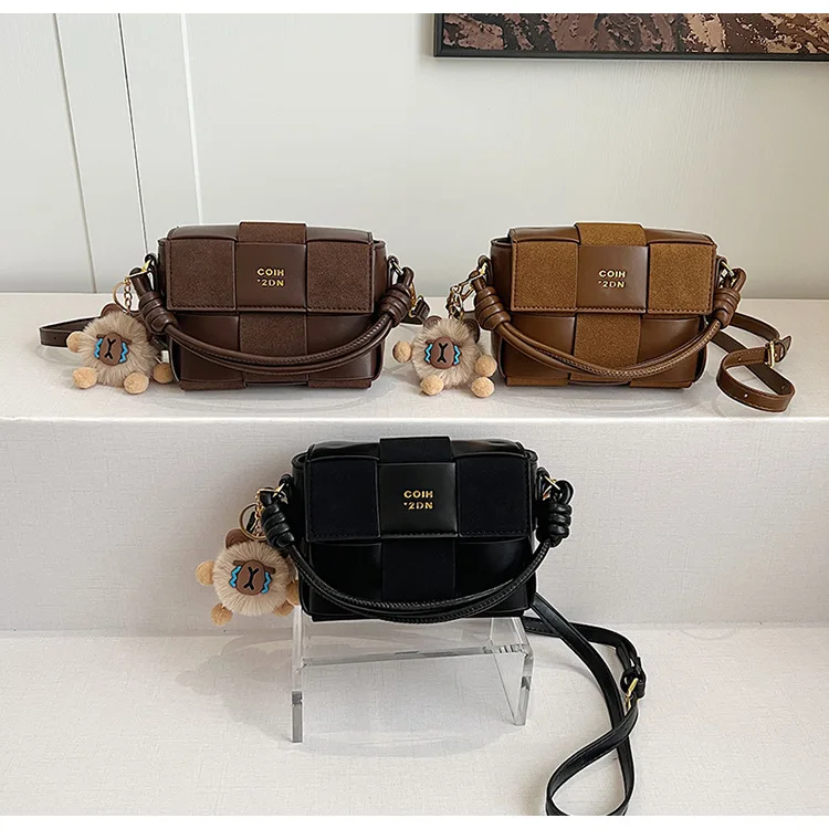 حقيبة كروس صغيرة كلاسيكية جديدة للخريف والشتاء، حقيبة مربعة صغيرة عصرية وغير رسمية، كتف واحد متعدد الاستخدامات للنساء