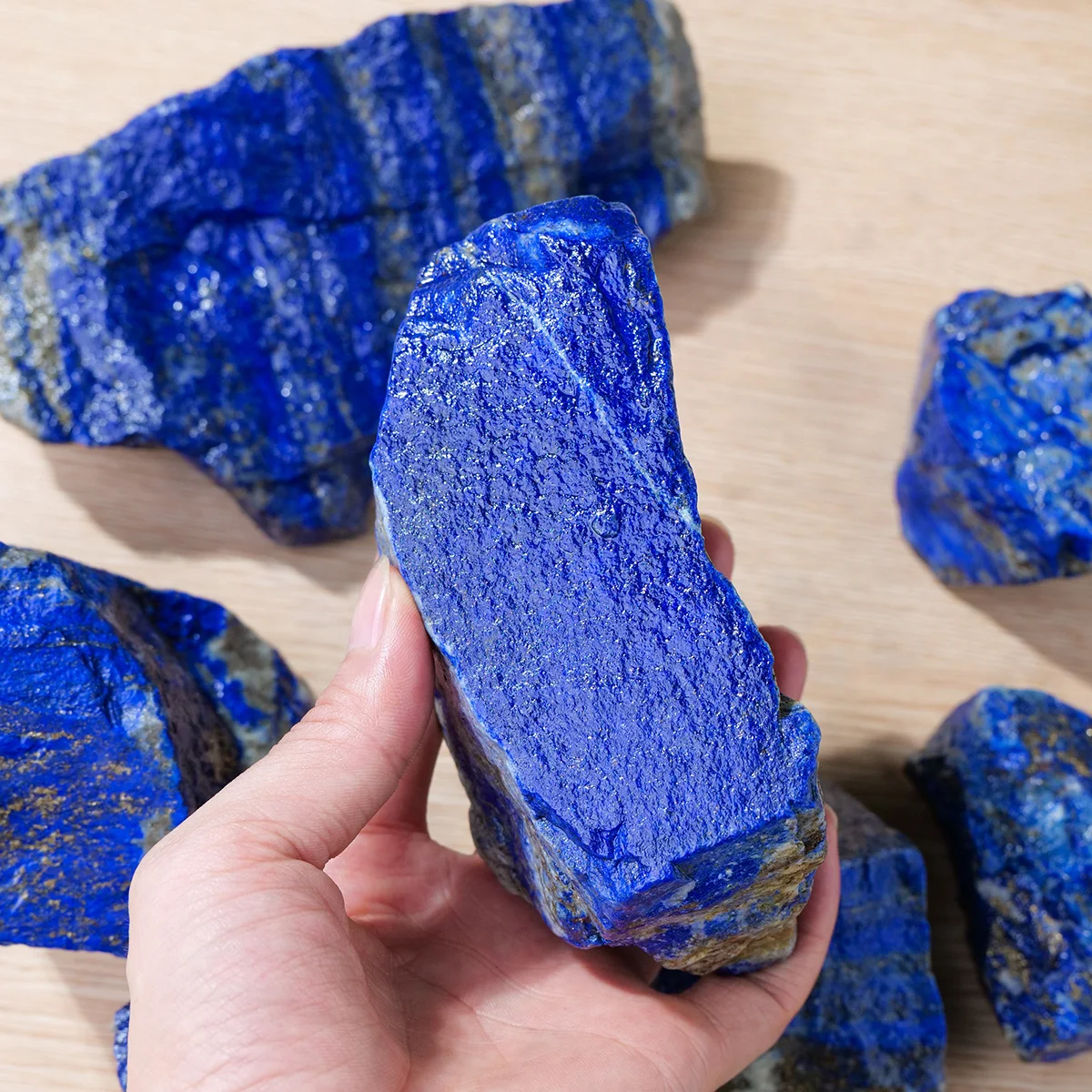 Wholesale 1KG Natural Big Lapis Lazuli Crystal Raw Stone Mineral Specification Blue Crystal Healing Reiki Aquarium Decoration