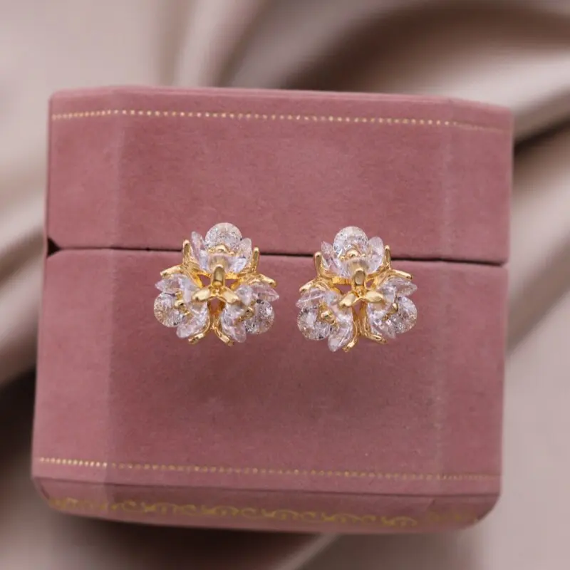 Korean new fashion jewelry 14K gold plated luxury three-dimensional zircon flower earrings elegant women's daily accessories