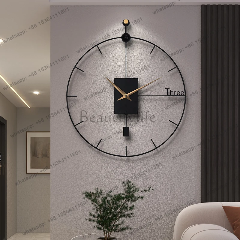 Light Luxury Wall Clock Chinese Creative Design Living Room Simple Wall Watch Fashion Xenomorph Reloj De Pared Home Furniture