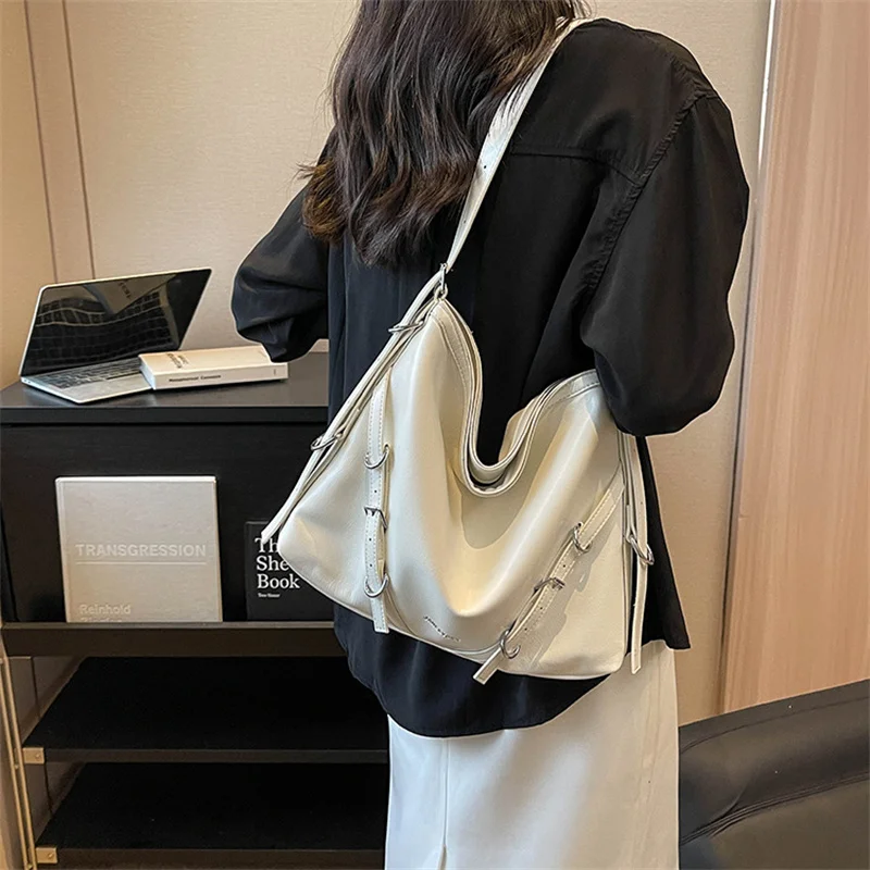 Large Capacity PU Hobo Shoulder Bag For Women Trendy Y2K Punk Leather Handle Bag Fashion Underarm Handbag Crossbody Tote