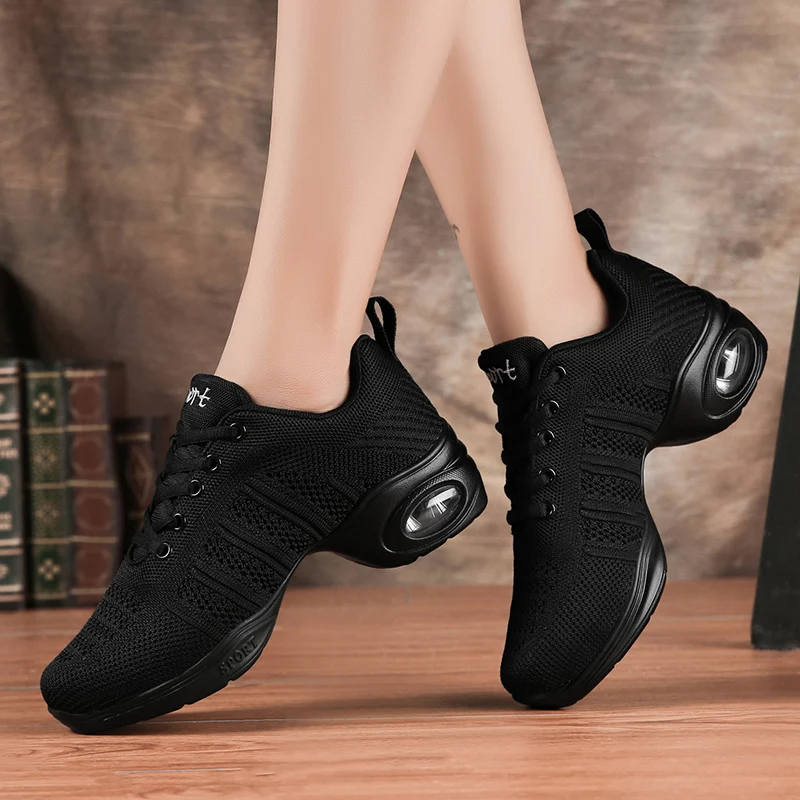 

Sports Feature Soft Outsole Breath Dance Shoes Sneakers For Woman Practice Shoes Modern Dance Jazz Shoes Feminino Zapatos EU 41