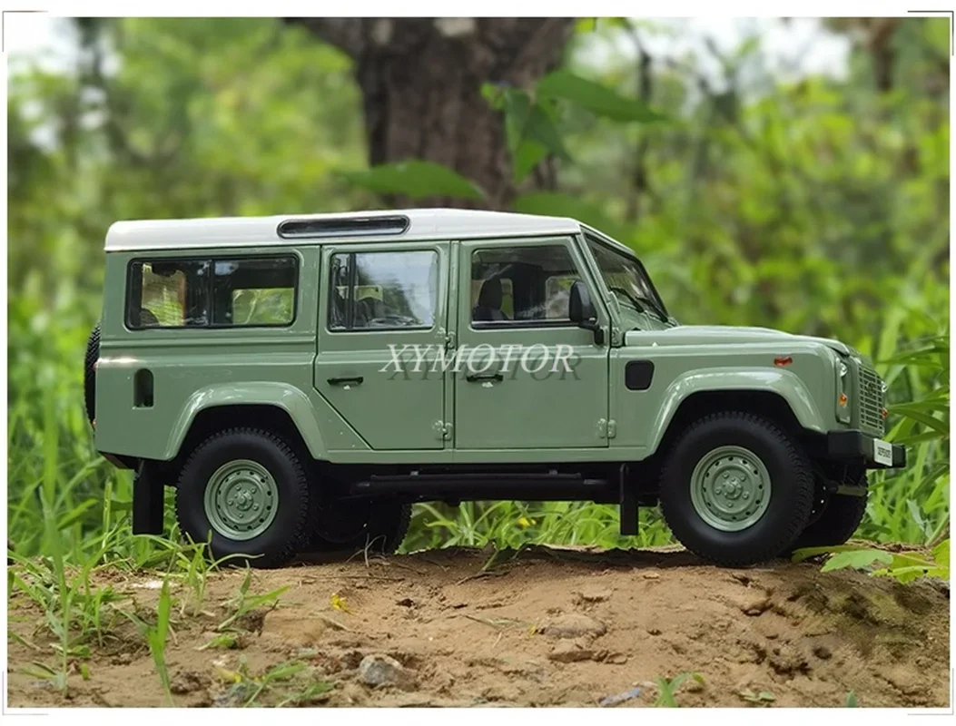 1/18 Century Dragon For Land Rover Defender 110 Diecast CAR MODEL TOYS Boys Girls Collection Green/Red/Black/Gray Metal,Plastic