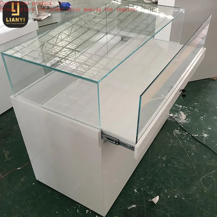 

Custom.Guangzhou 3M Showroom Decoration Display Cabinet Retail Exhibits Display Furniture
