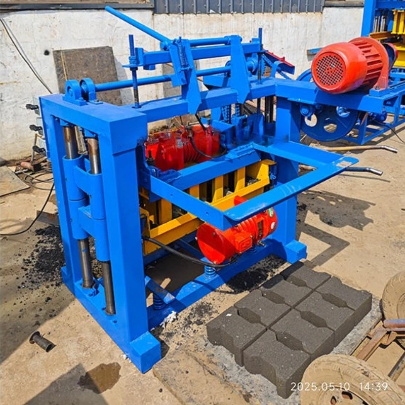 Plastic Brick Making Machine Recycled Concrete Block Cement Clay Interlock Manual Red Mud Bricks Making Machinery Automatic Mix