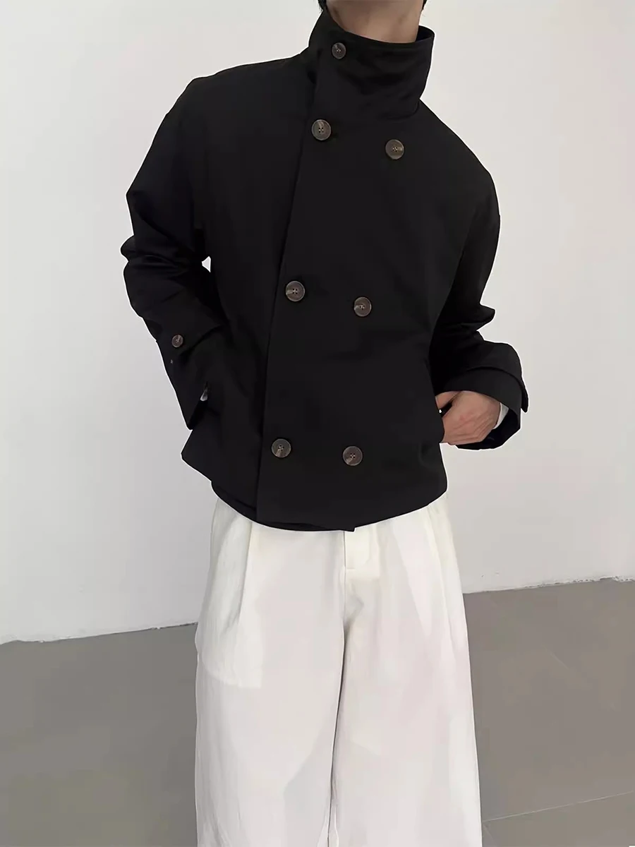 

Mauroicardi Spring Autumn Khaki Short Trench Coats Man Stand Collar Double Breasted Elegant Chic Luxury Designer Clothes 2025