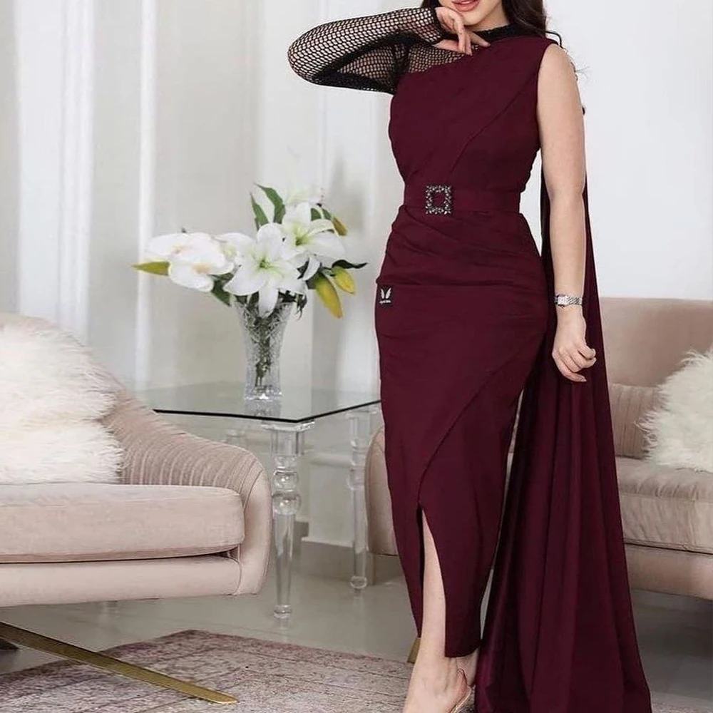 

Customized Classic Watteau Train Front Slit Pleats Belt Crystal Party Gowns Graceful Straight Satin Burgundy Evening Dresses