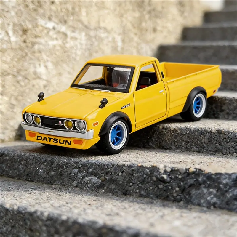 

Maisto 1:24 Datsun 620 1973 Пикап, литая металлическая модель внедорожника, коллекционная имитационная модель автомобиля, игрушка для детей, подарок