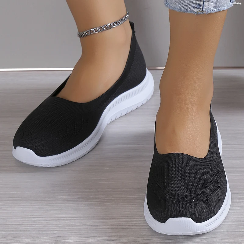 Breathable Knitting Flats Shoes Women Summer Slip-On Soft Bottom Loafers Woman Lightweight Casual Mesh Walking Shoes Large Size